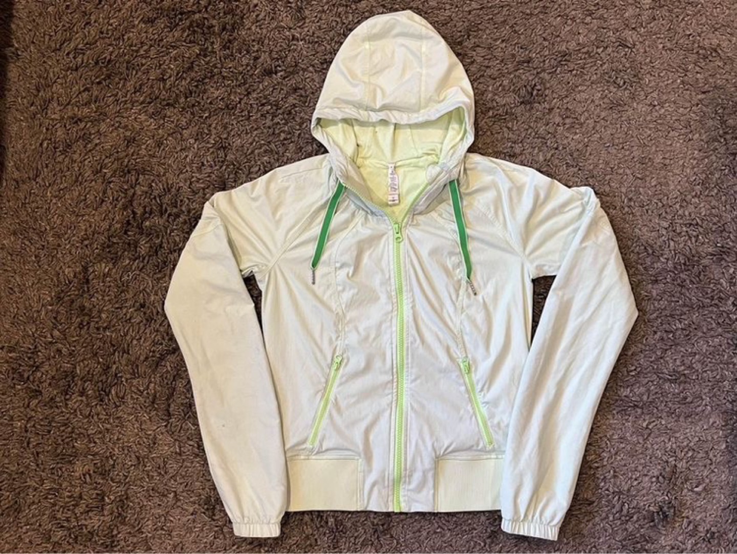 Lululemon full-zip workout hoodie (4)