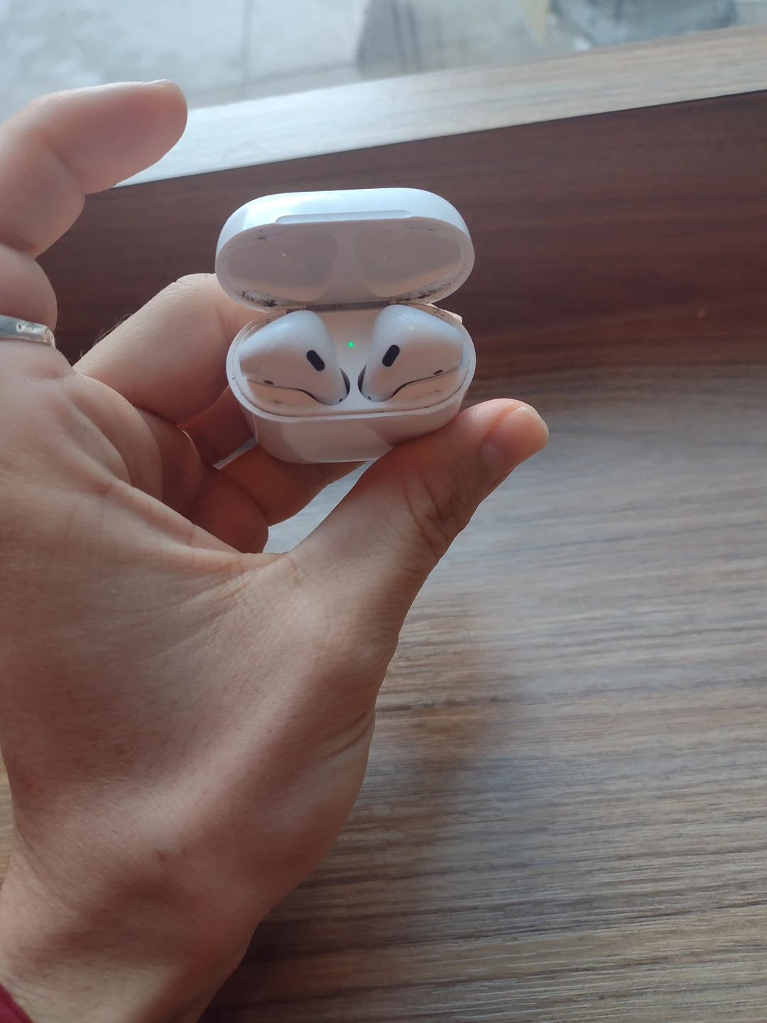 Airpods