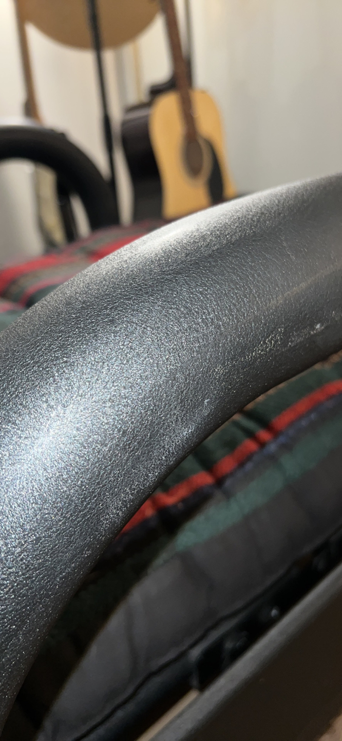 Chair/Futon - photo 3