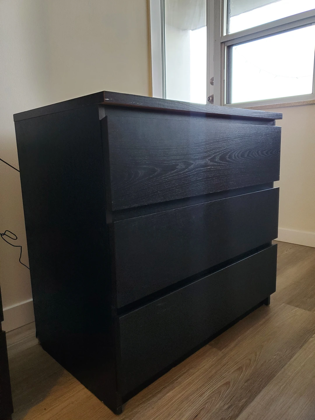 Ikea dresser(pick up immediately)