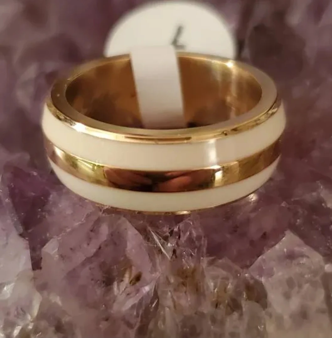 BNWT- Gold Plated and Ivory Enamel s7 ring image indicator(2)
