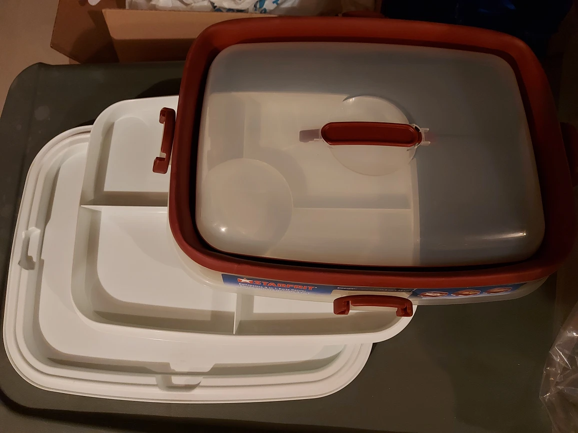 Collapsible 3 in 1 party tray - photo 5
