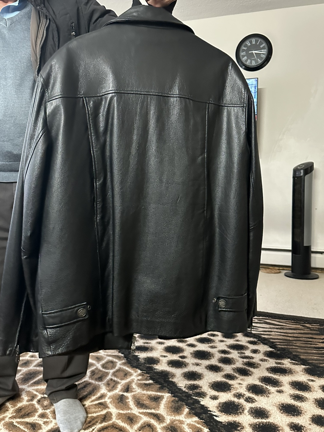 Black leather men’s jacket - photo 4