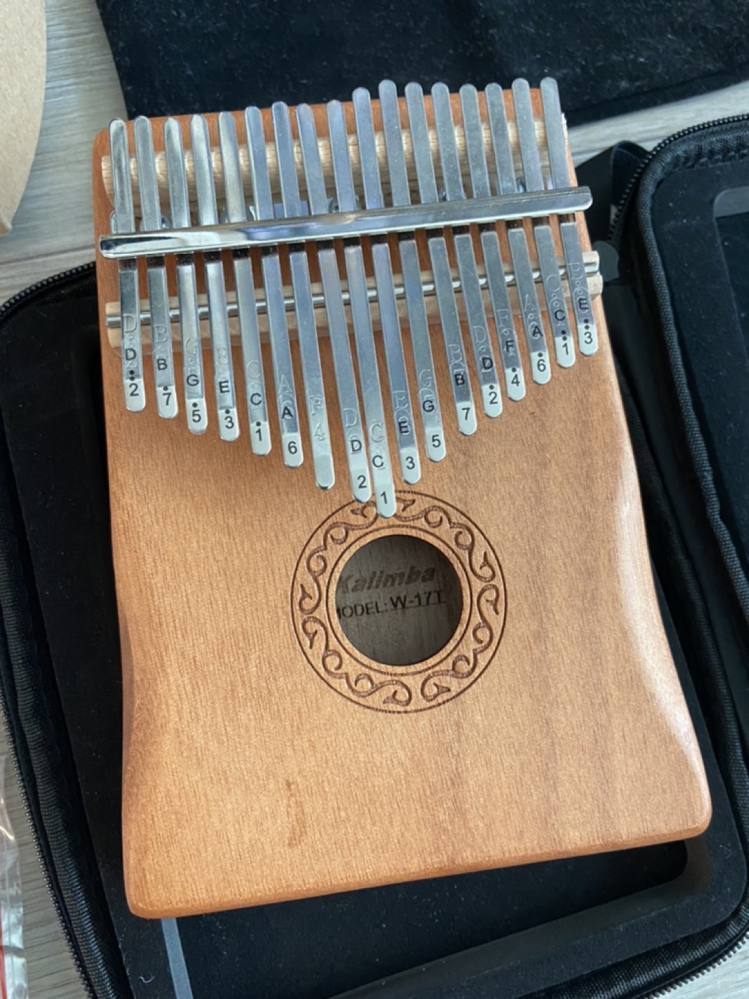 Thumb piano Portable Kalimba 17 Keys - Finger piano - photo 2