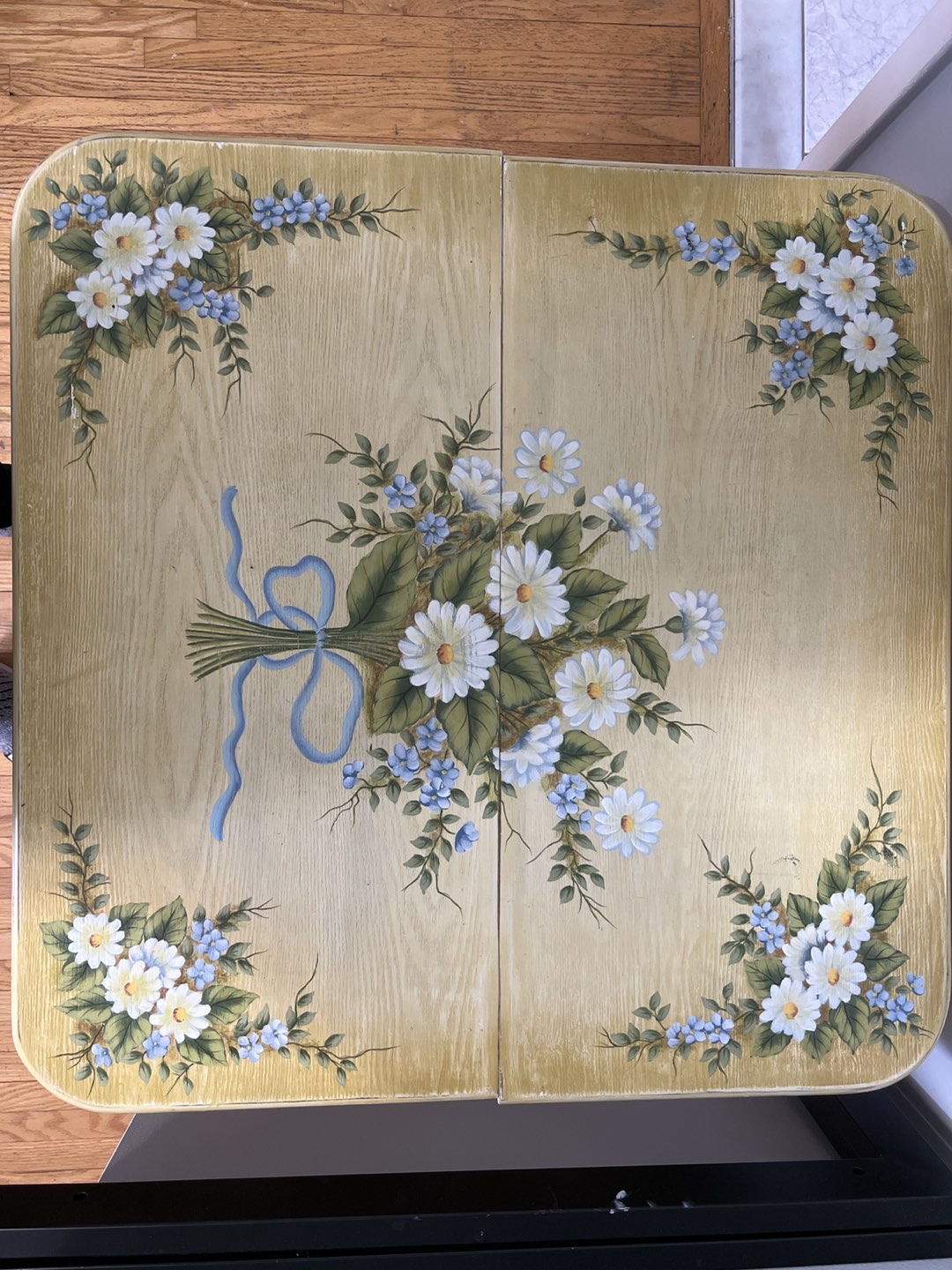 Painted Fold up table - photo 4