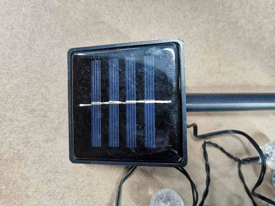Solar powered flashing light strip thumbnail