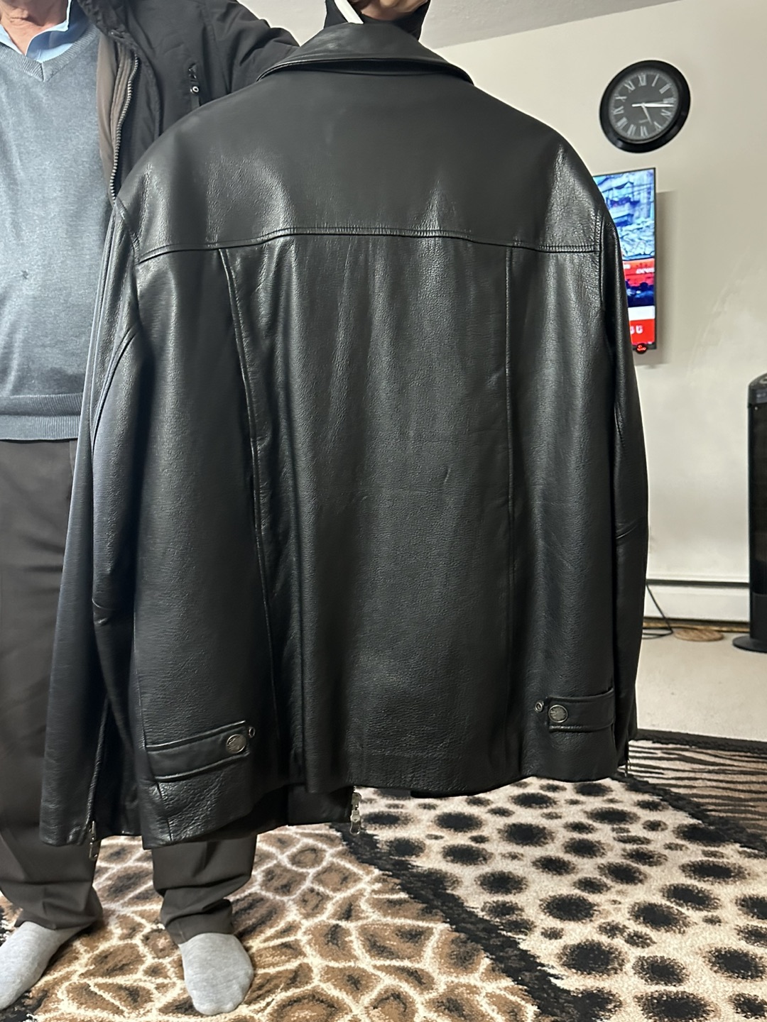 Black leather men’s jacket - photo 5