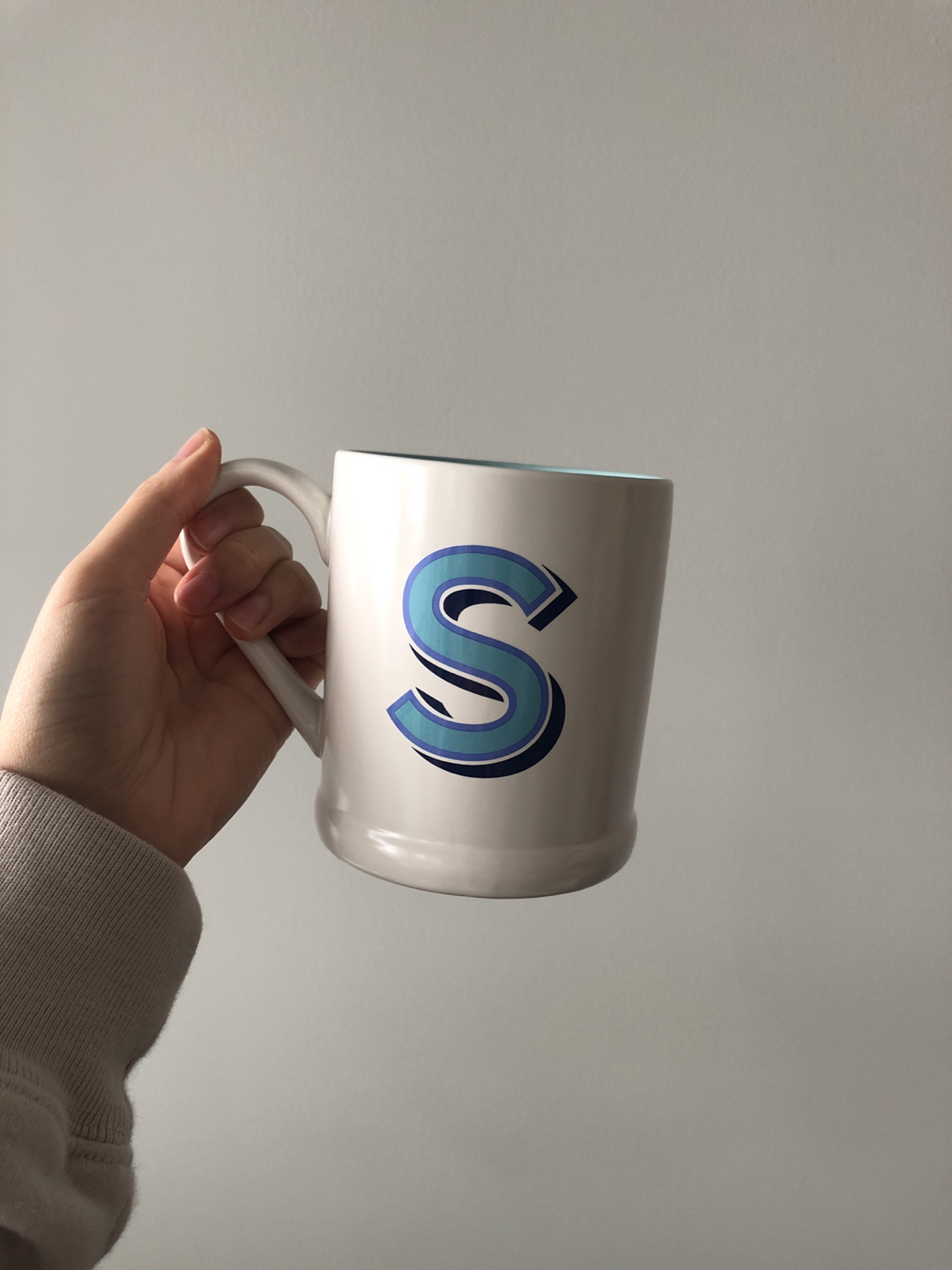 S mug thumbnail