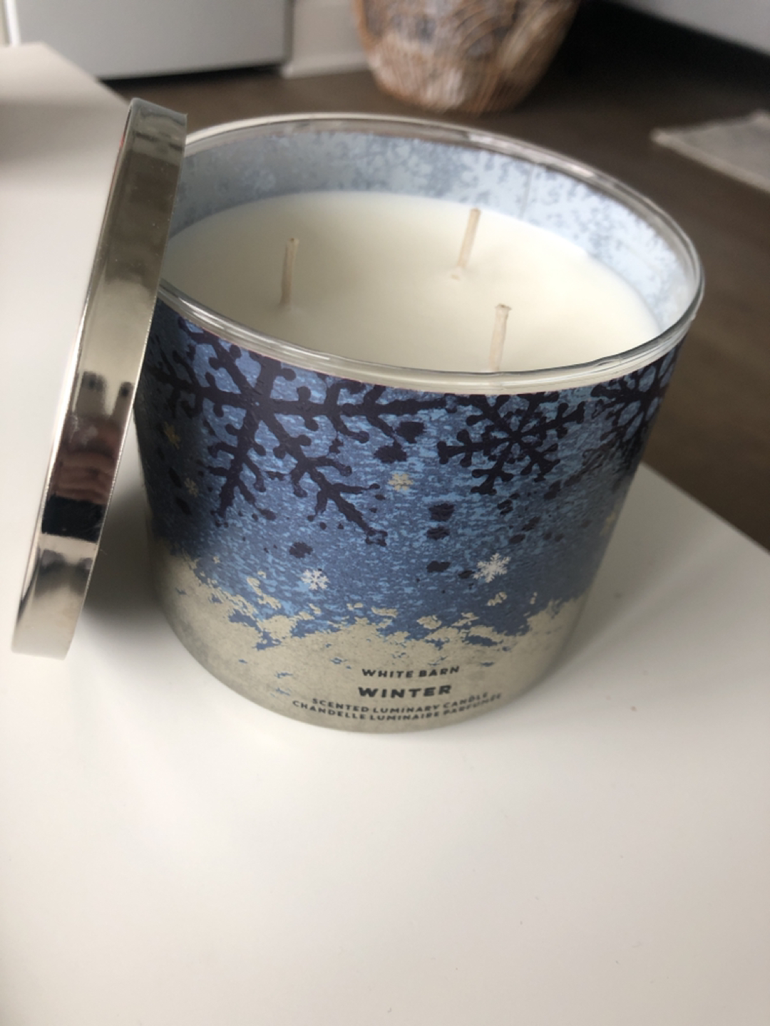 Bath & Body Works 3 Wick Candle (Scent: Winter)
