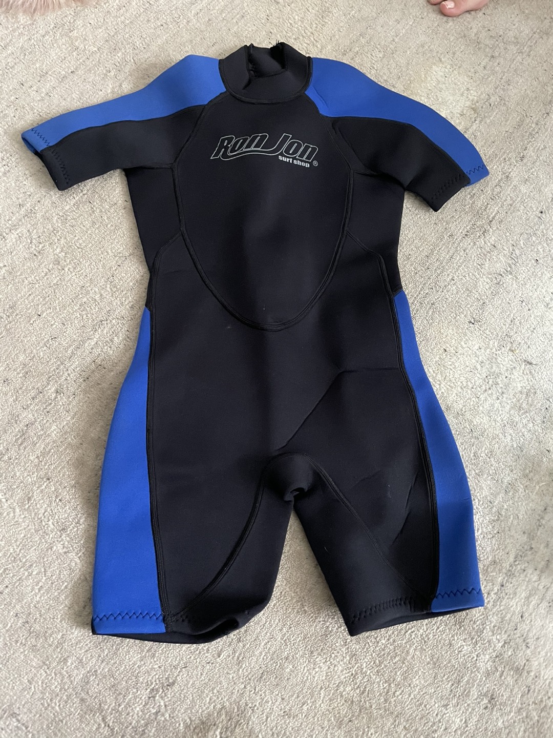Kids 12y -RonJon wetsuit LIke New Used once ever