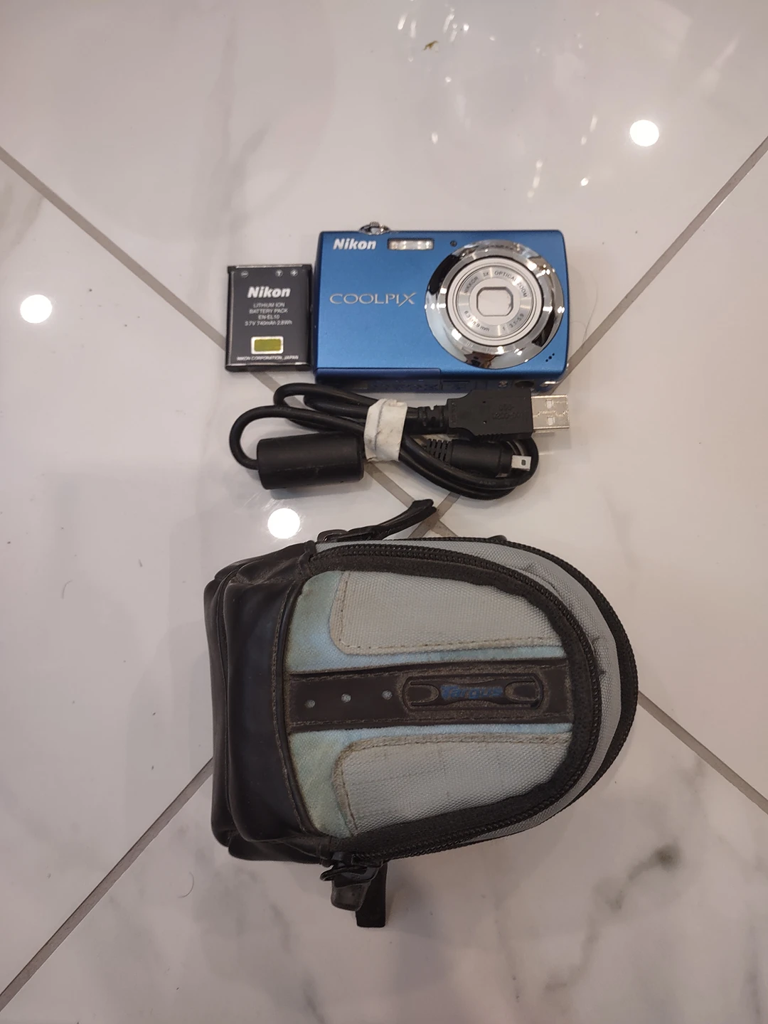 Digital Camera thumbnail