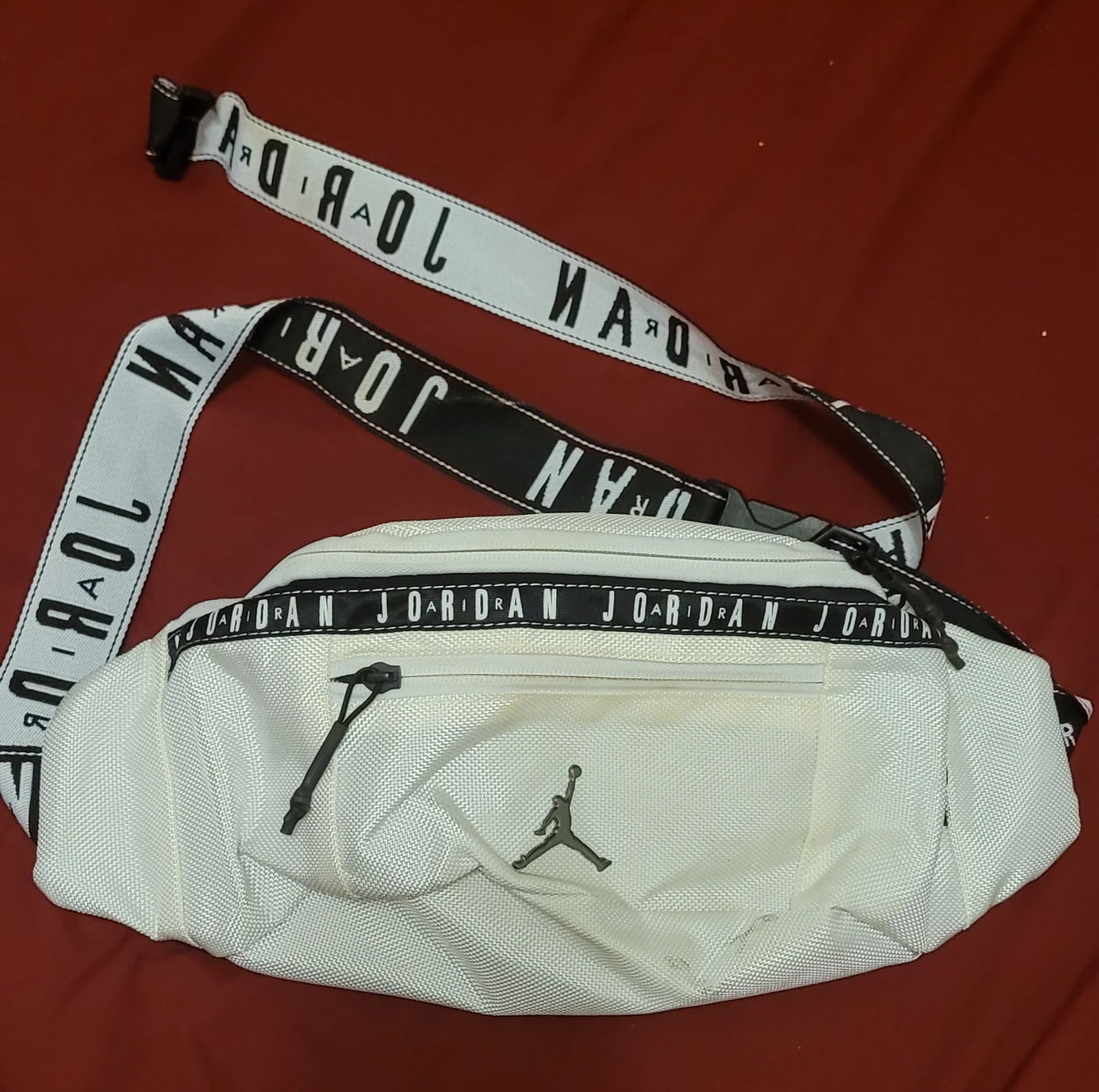 $15.00 Jordan side bag