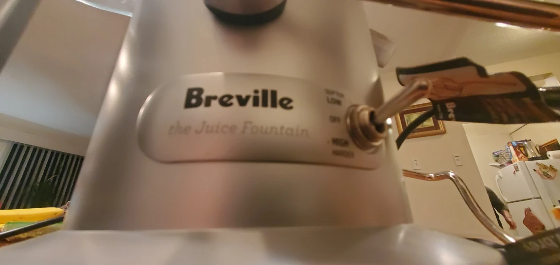 Breville 'The Juice Fountain' Juicer