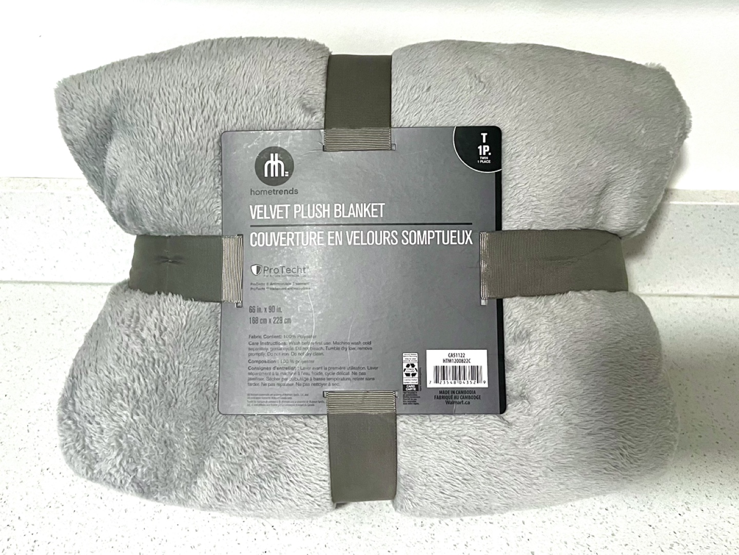 HomeTrends Velvet Plush Blanket 66x90 inch (168x229cm) Throw