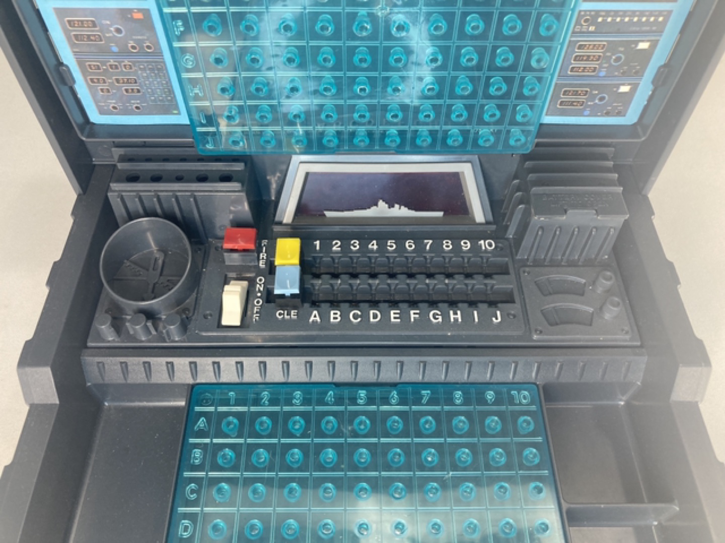 1977 Electronic Battleship - Complete In Box image indicator(6)