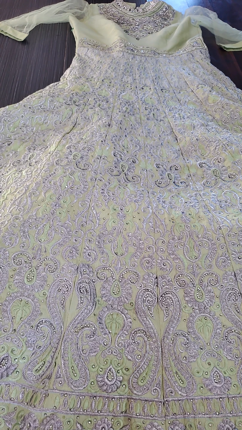 Light green dresss - photo 4