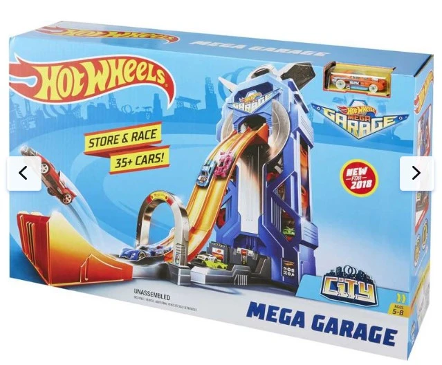 Brand new and sealed Hot wheels set image indicator(9)