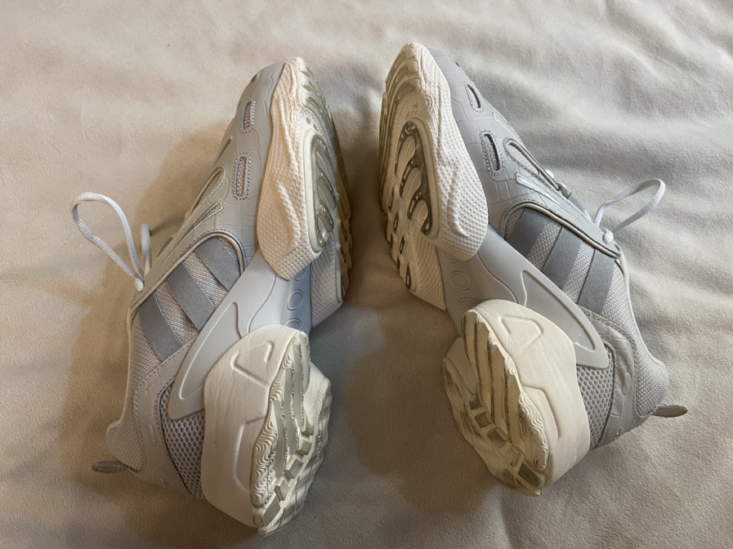 adidas mens shoes (9.5) image indicator(5)