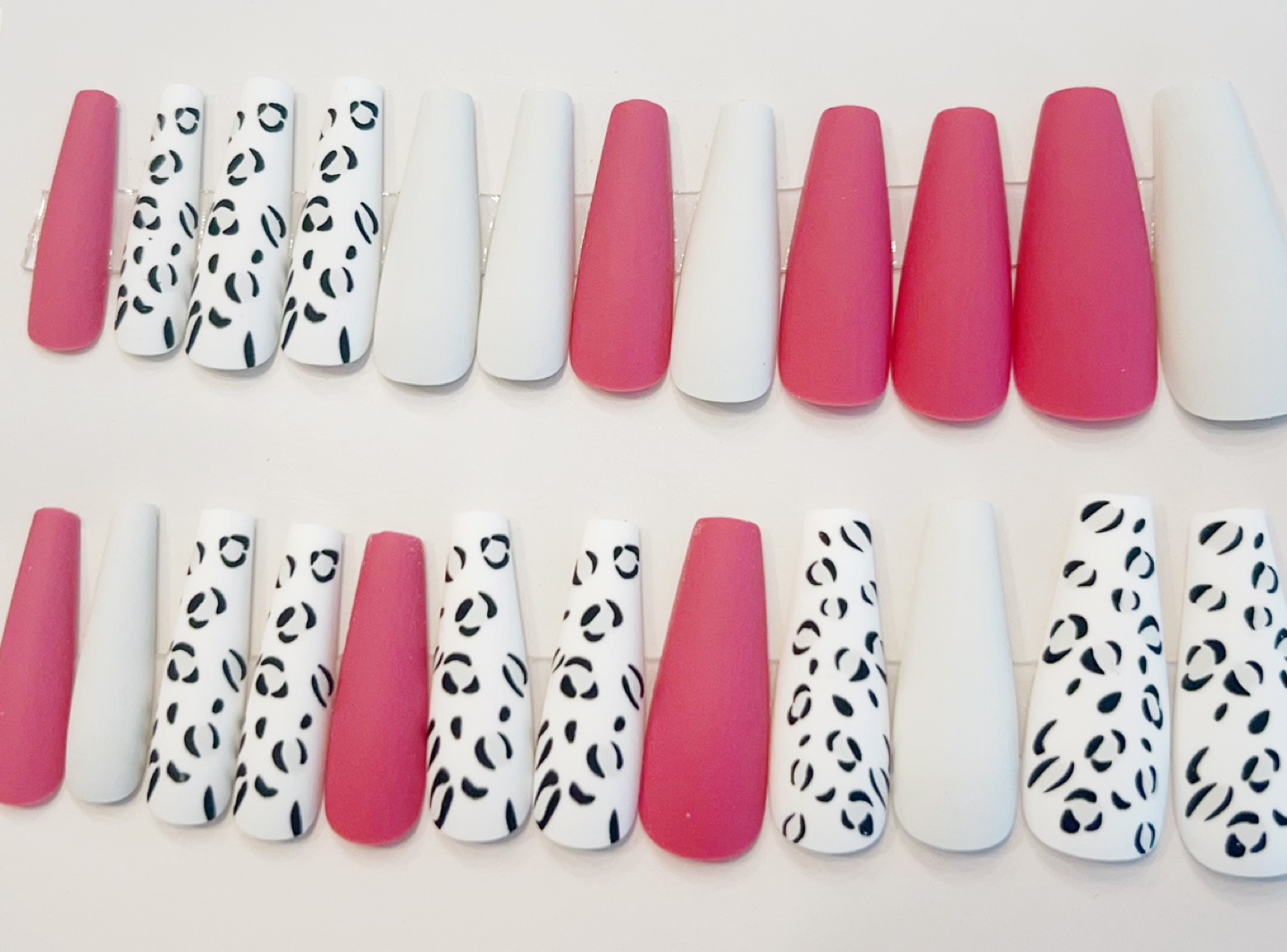 Press on nails thumbnail