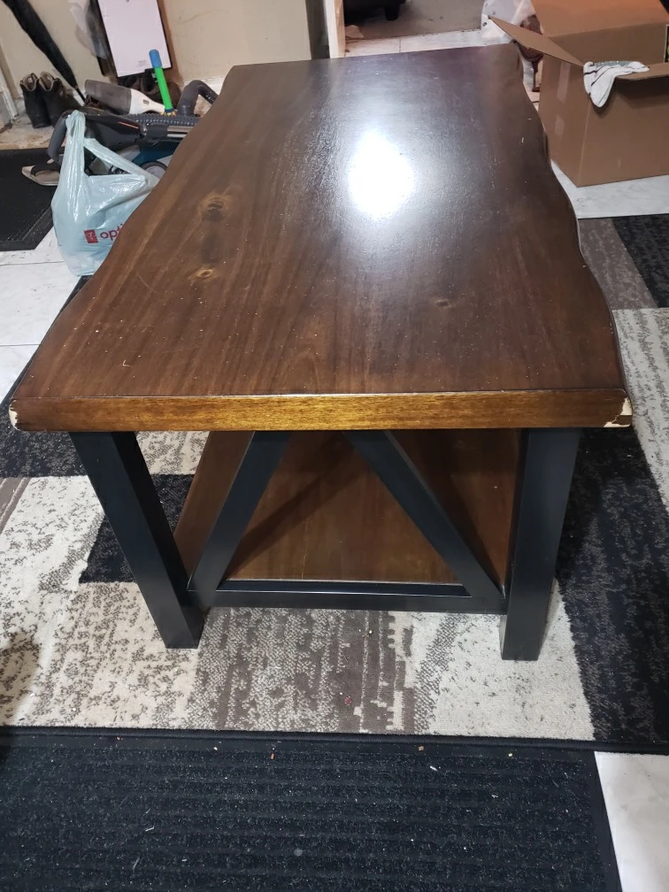 Coffee Table and 2 matching End Tables image indicator(2)