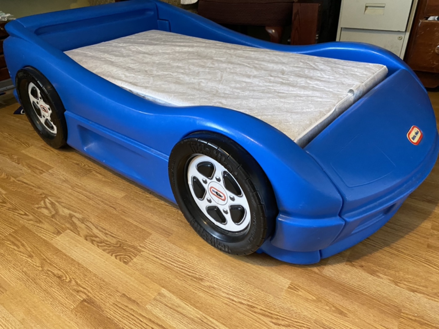 Little Tykes Toddler Car Bed thumbnail