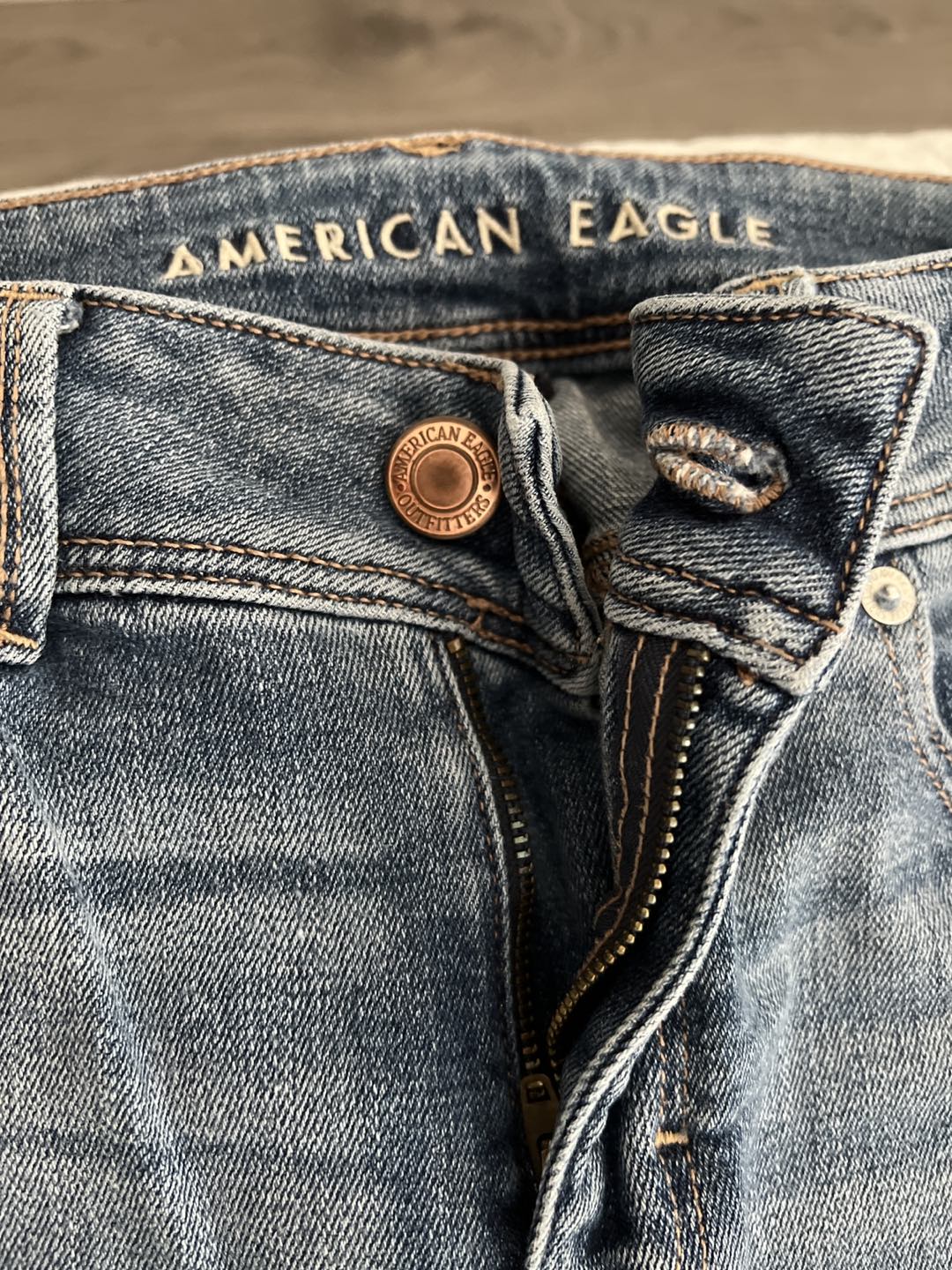 American eagle 🦅 jeans - photo 2