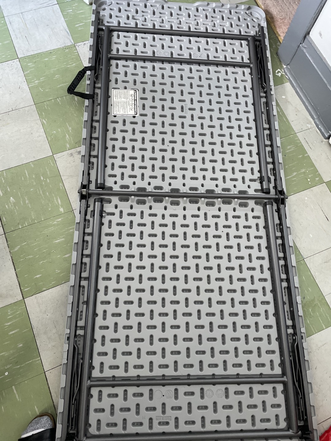 Outdoor folding table - photo 3