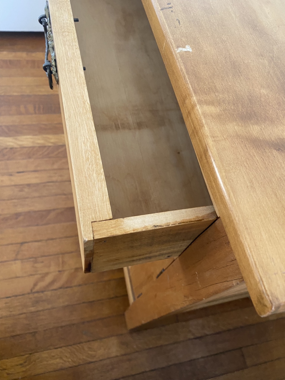 Antique pine side table - photo 5