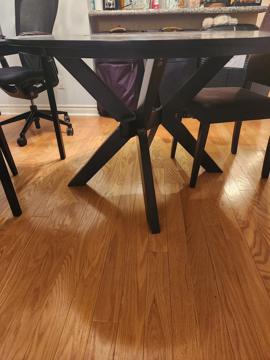 Dining table - photo 2
