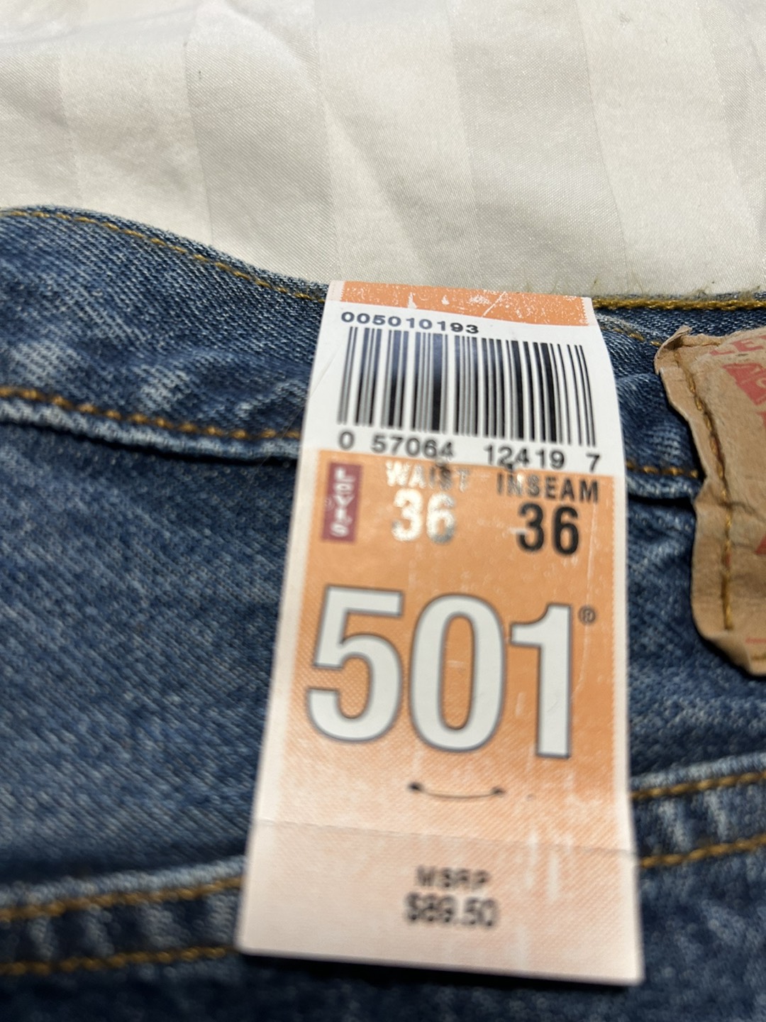 Levi’s Jeans 501 (Brand New) - photo 4