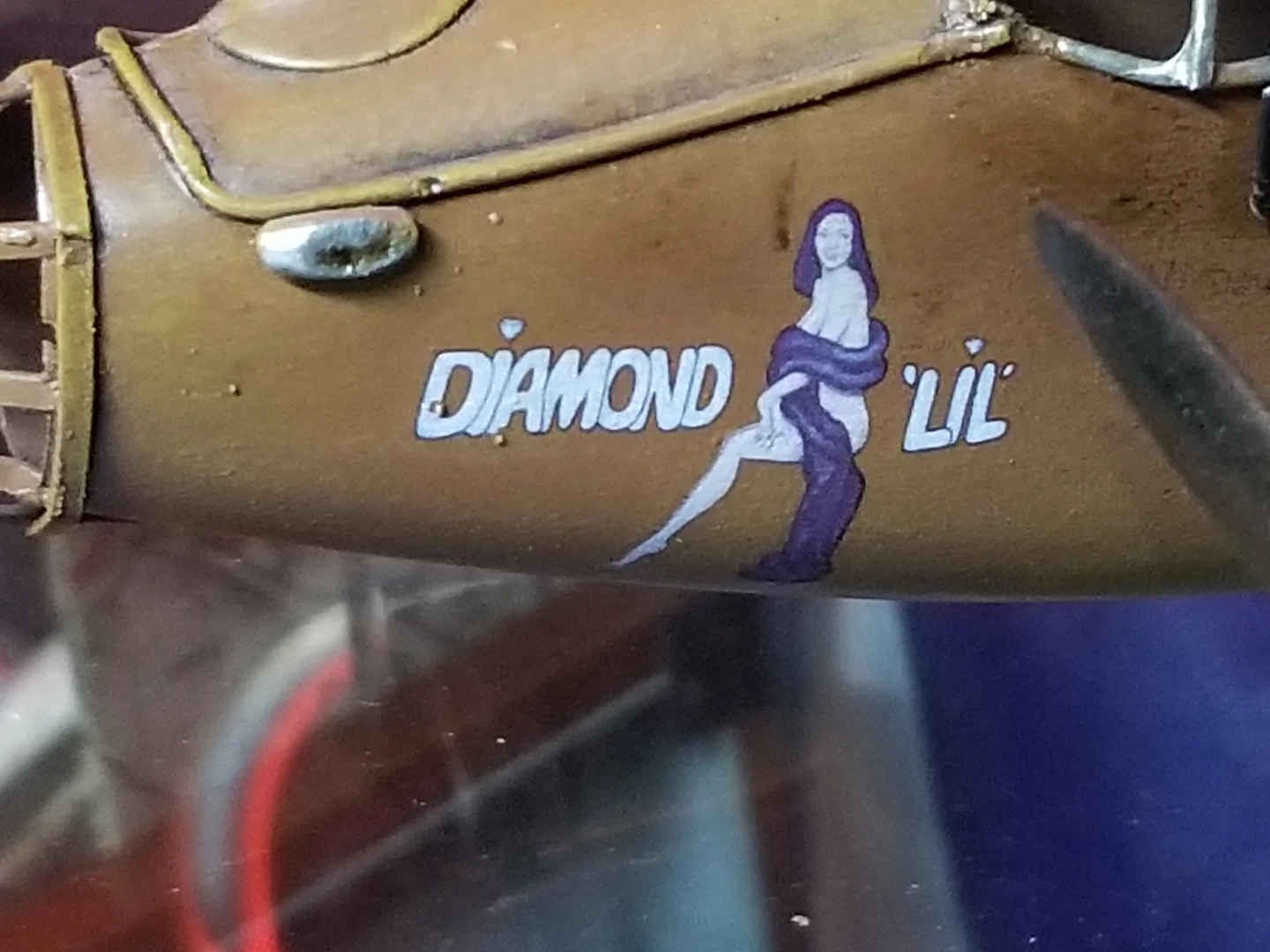 Tin Model Airplane Diamond lil WW2 B24 Bomber - photo 3