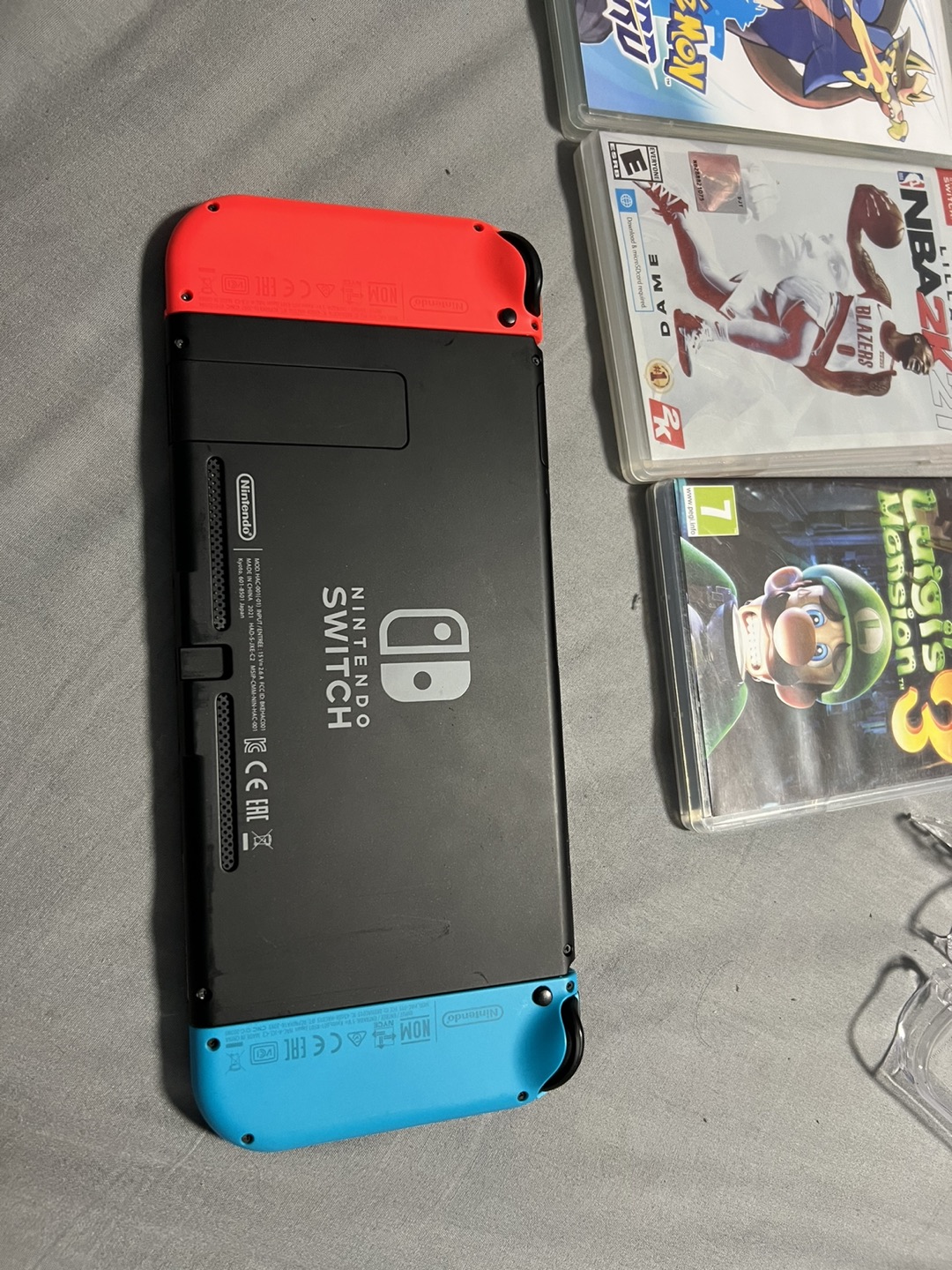 Nintendo Switch v2 + 3 Games + Accessories (No Box) - photo 3