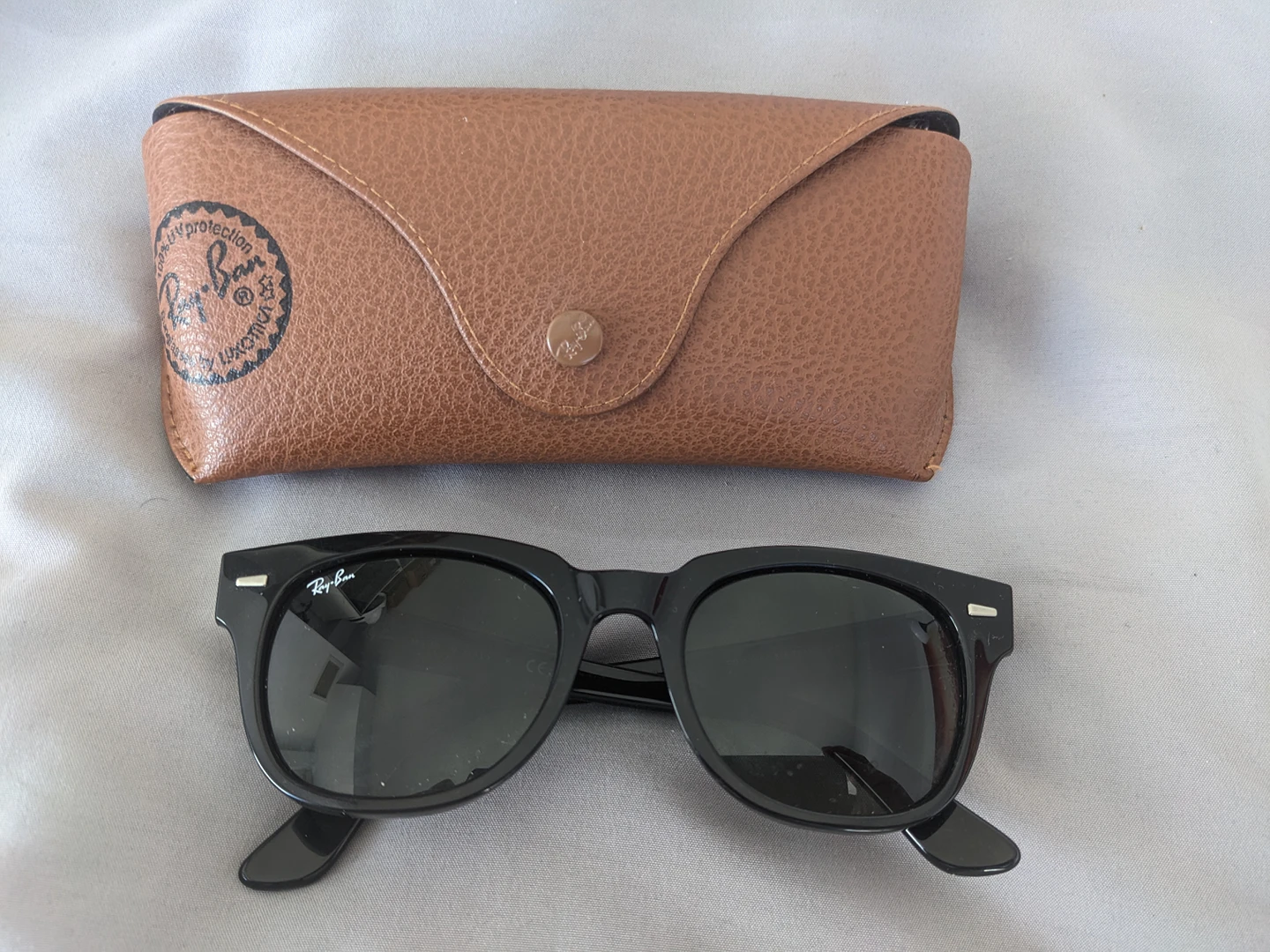 Ray-Ban Meteor sunglasses thumbnail