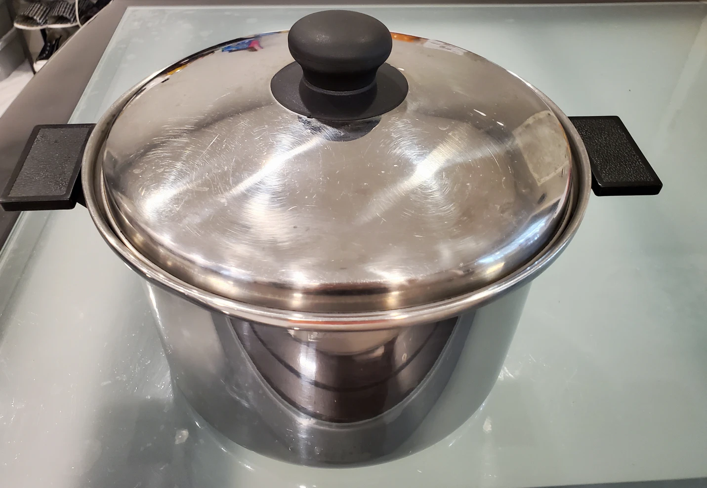 Sears superweight II 6-QT 3-Ply Stainless steel Soup pot thumbnail