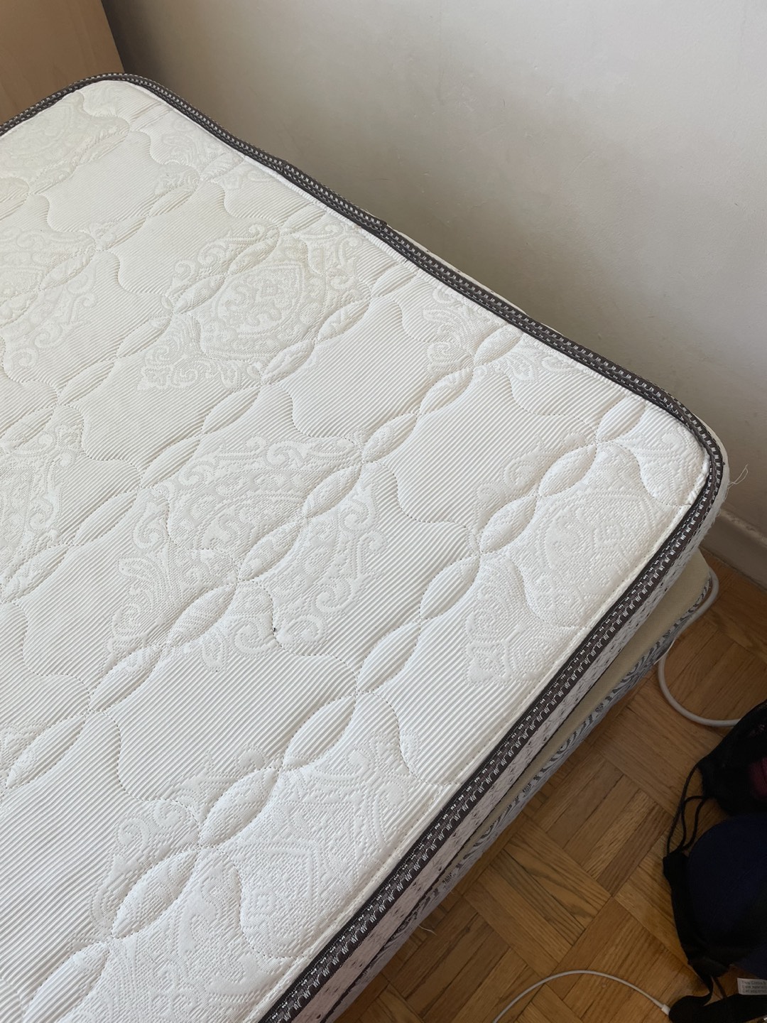 Twin bed mattress - photo 4