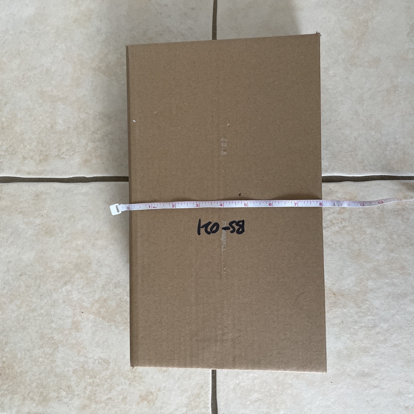 BNIB Mystery unopened present: Resin horse statue? image indicator(7)