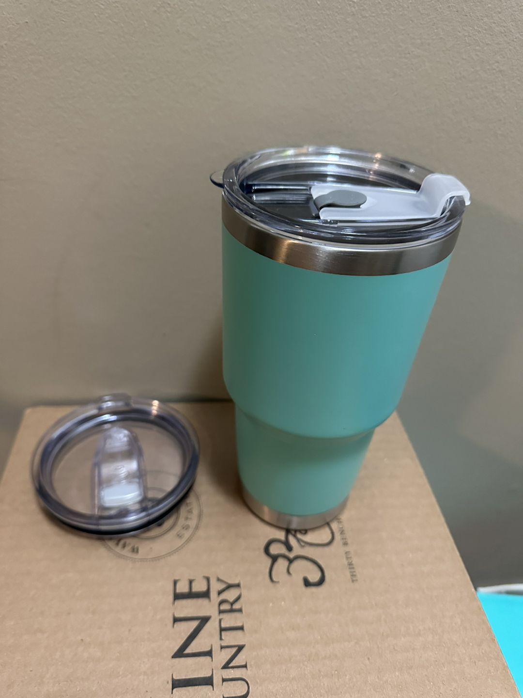 Travel Mug 28 oz image indicator(2)