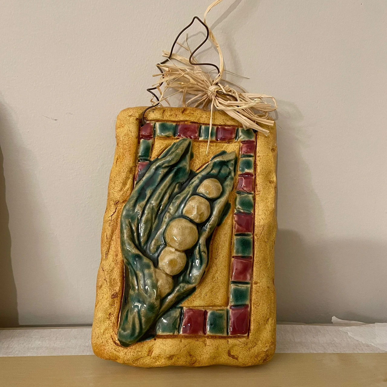 Brand new handcrafted porcelain vegetable wall deco set image indicator(6)