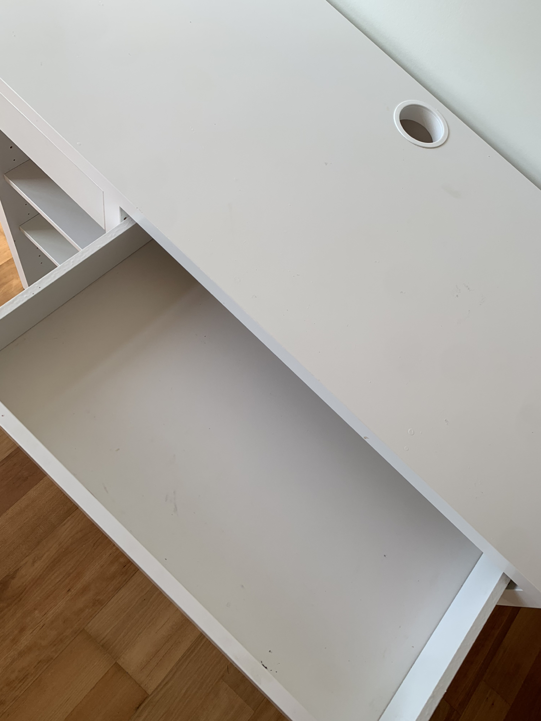 Ikea micke desk - photo 3