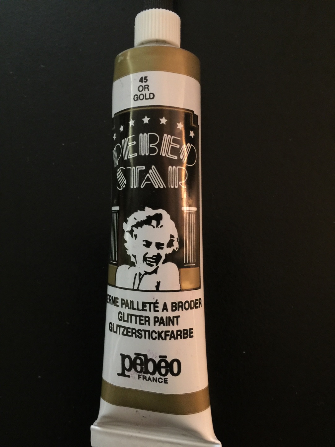 Pēbēo Cerne Relief Outliner  Brand New image indicator(2)