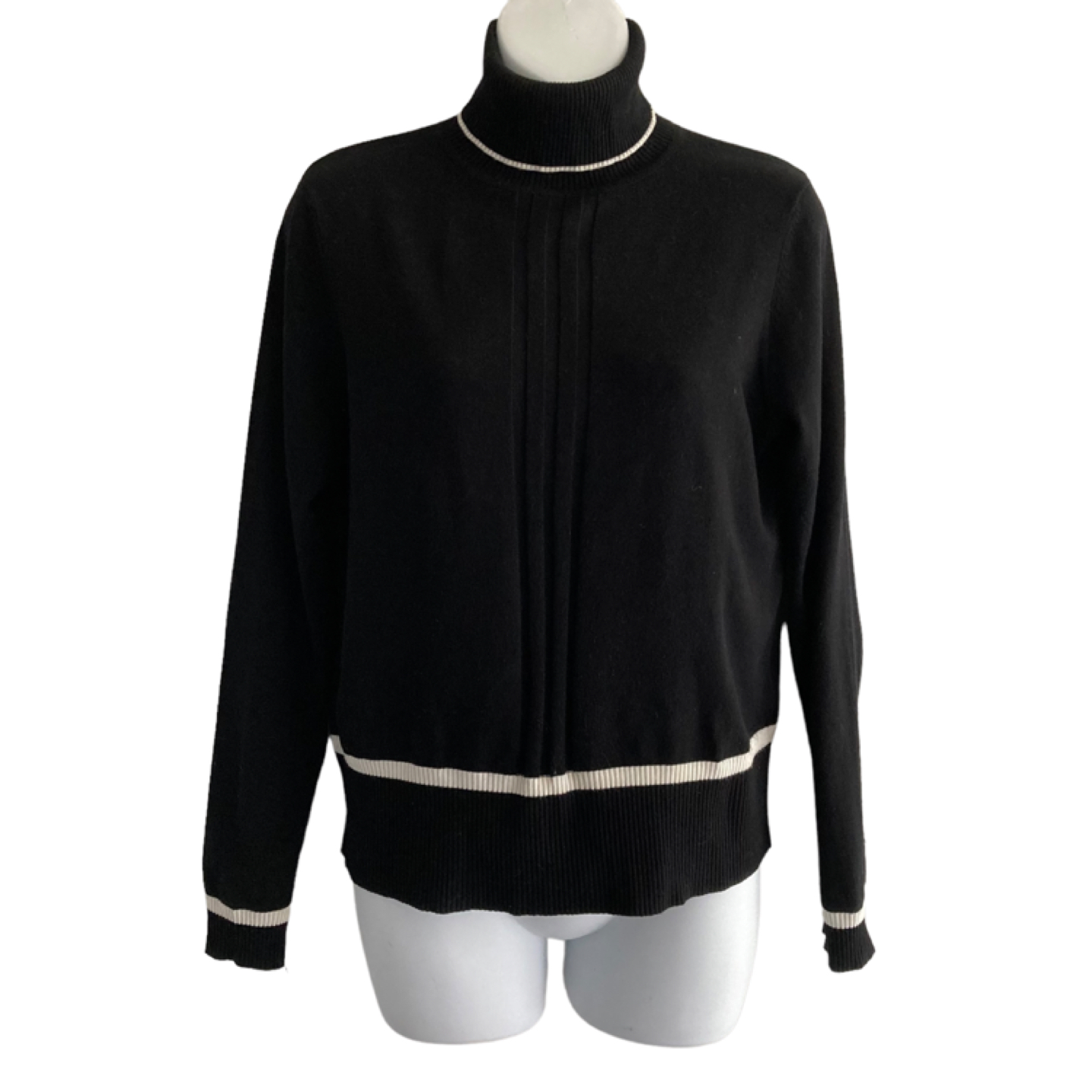 Two-toned Turtleneck (M)