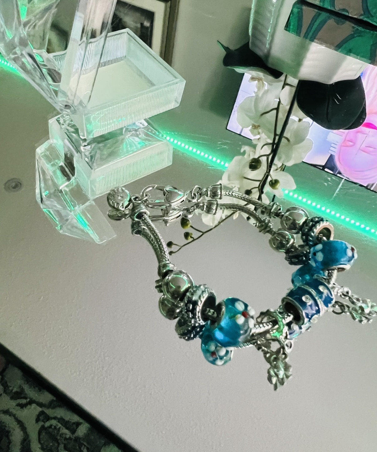 Pandora Bracelet thumbnail
