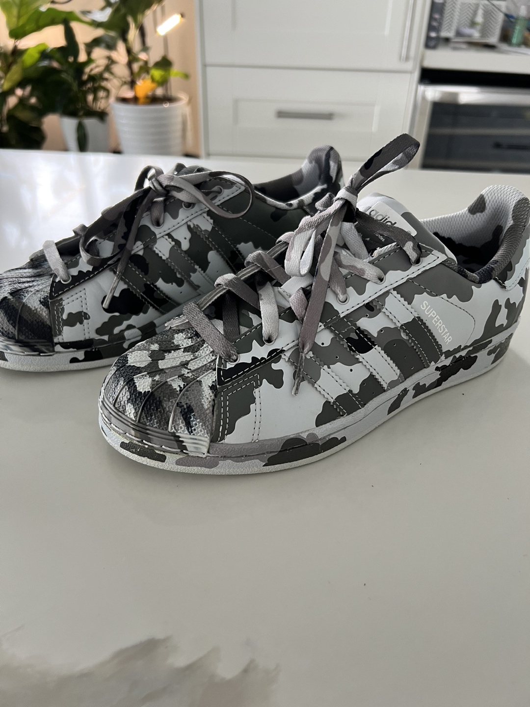 Adidas Superstar Camo thumbnail
