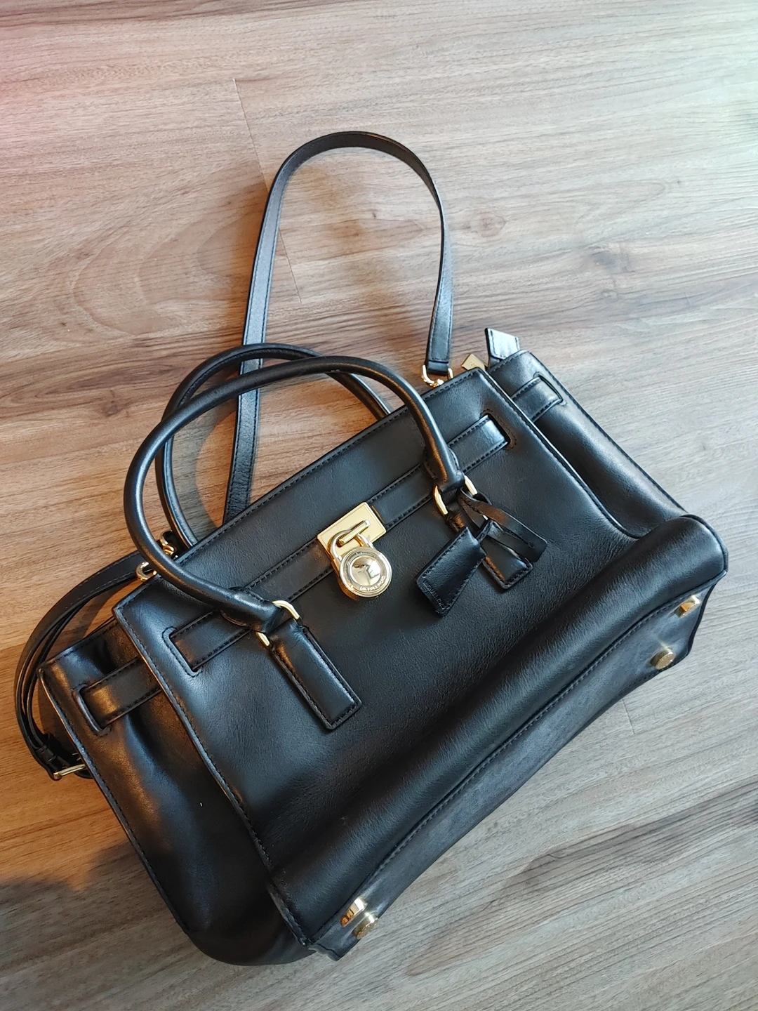 Michael Kors Hamilton Bag - photo 2