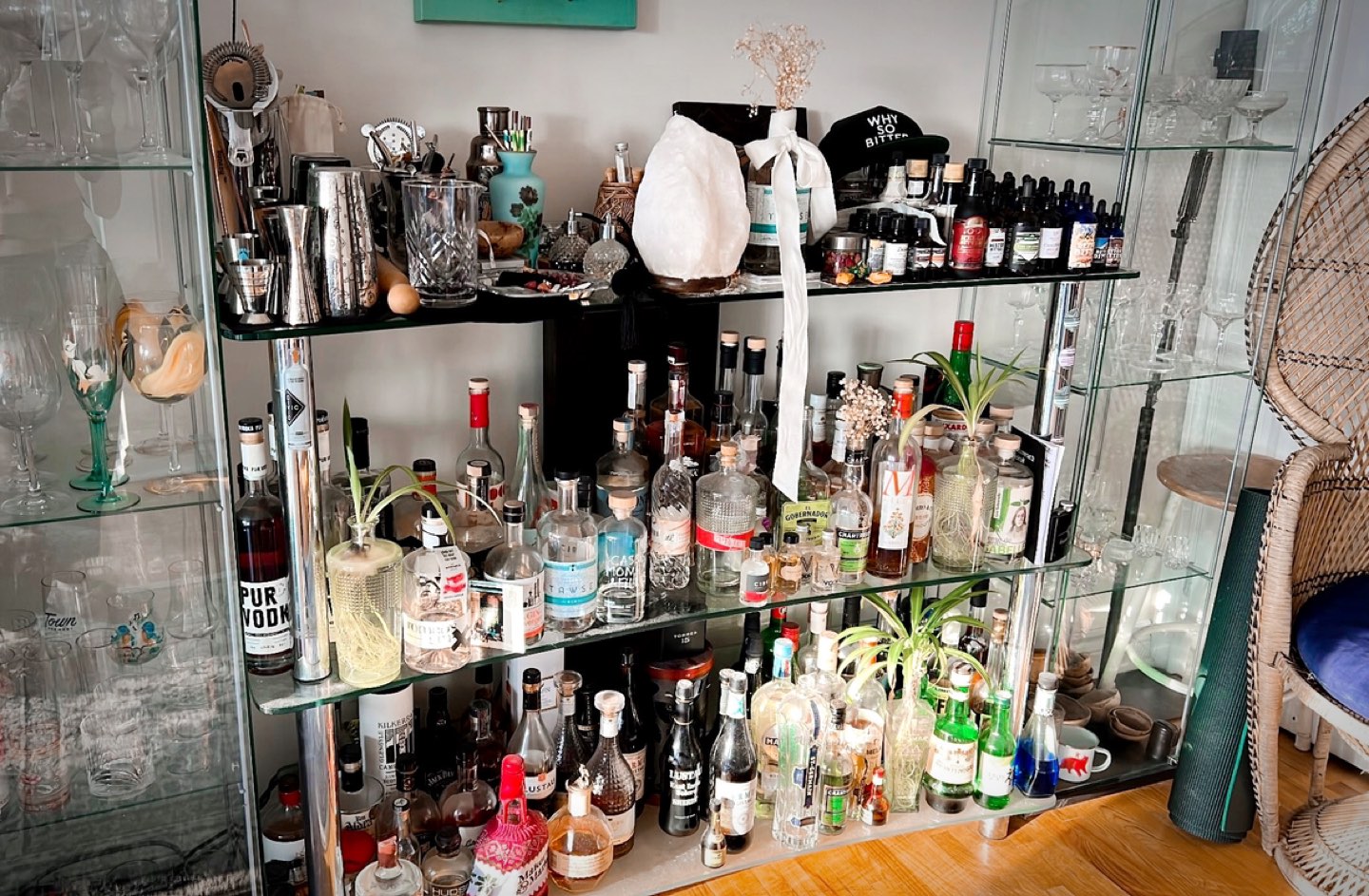 🪩 Glass & Chrome - Art Déco 3 - Tier Bar thumbnail