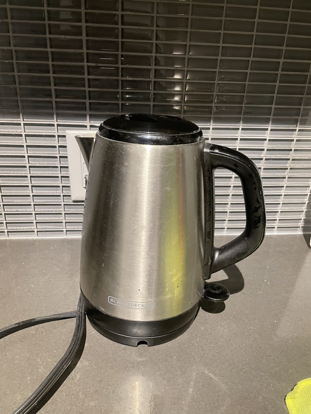 Electric kettle black and decker
