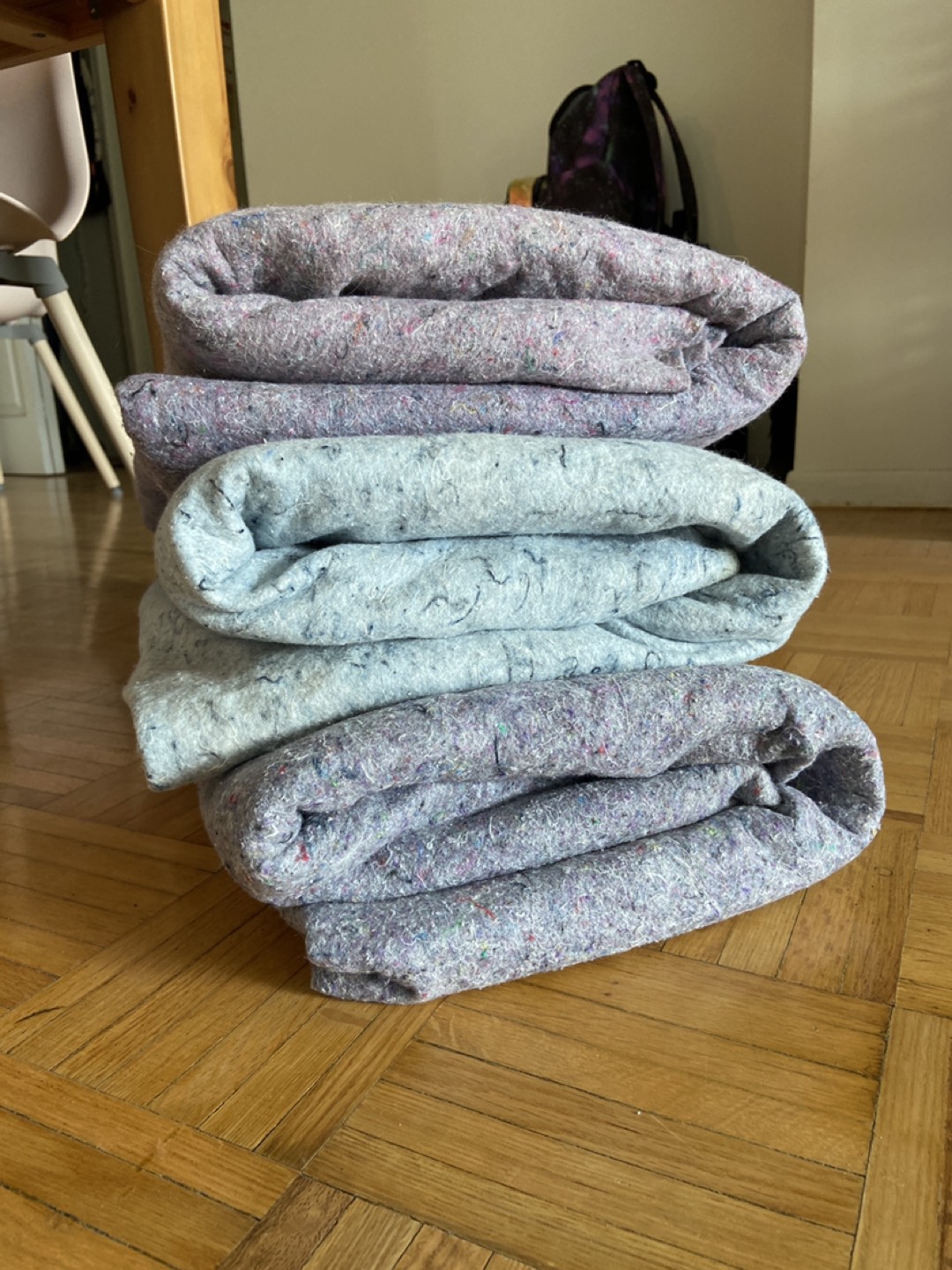 Furniture pads thumbnail