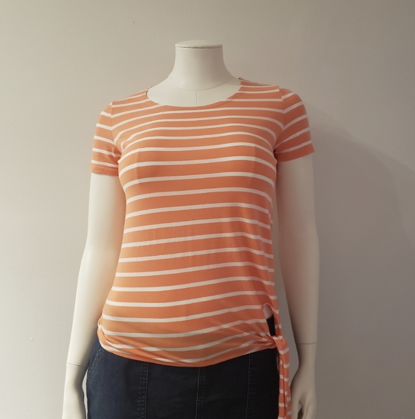 Nautica Peach & White Top #Freecycle thumbnail