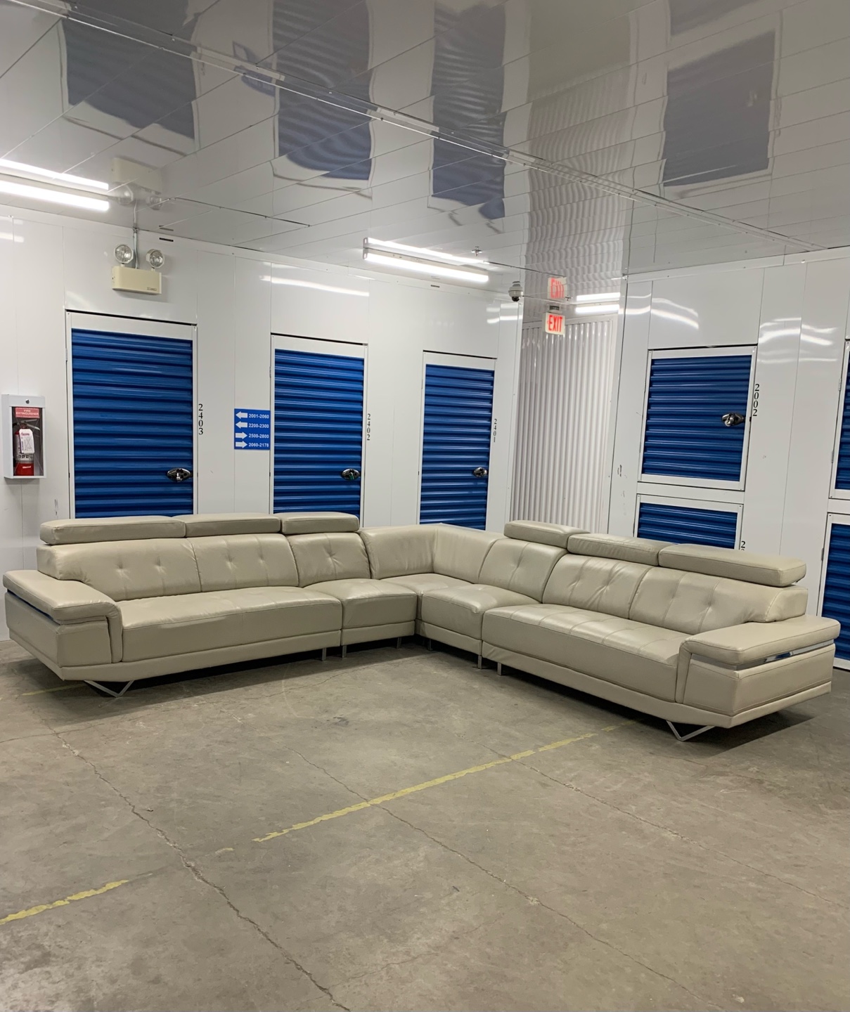 Beige Leather Sectional Couch / Sofa - FREE DELIVERY!