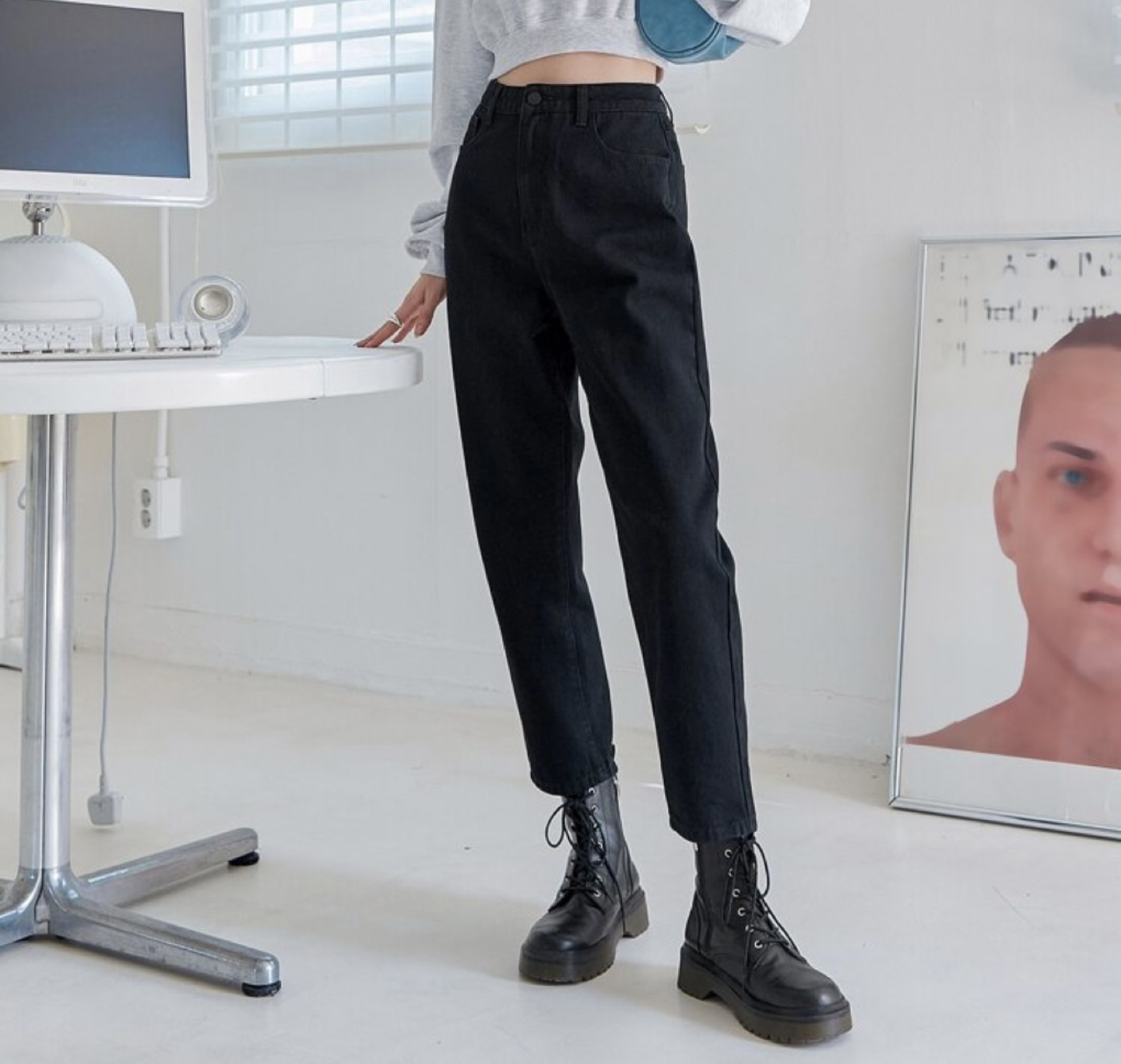 Zip Fly High Waist Mom Jeans